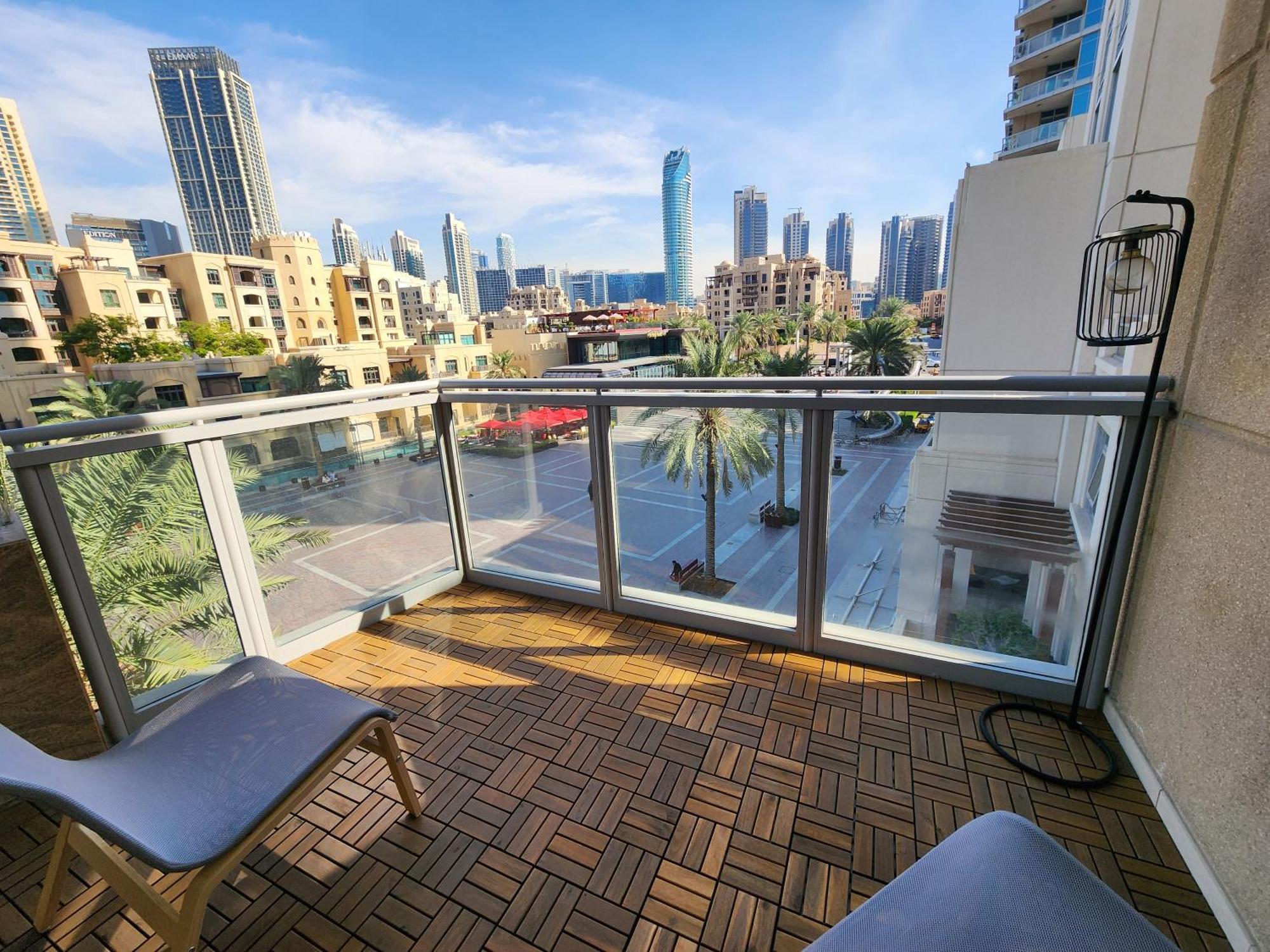 Apartamento Downtown Oasis, Burj Khalifa Views, Luxury Amenities Dubái Exterior foto