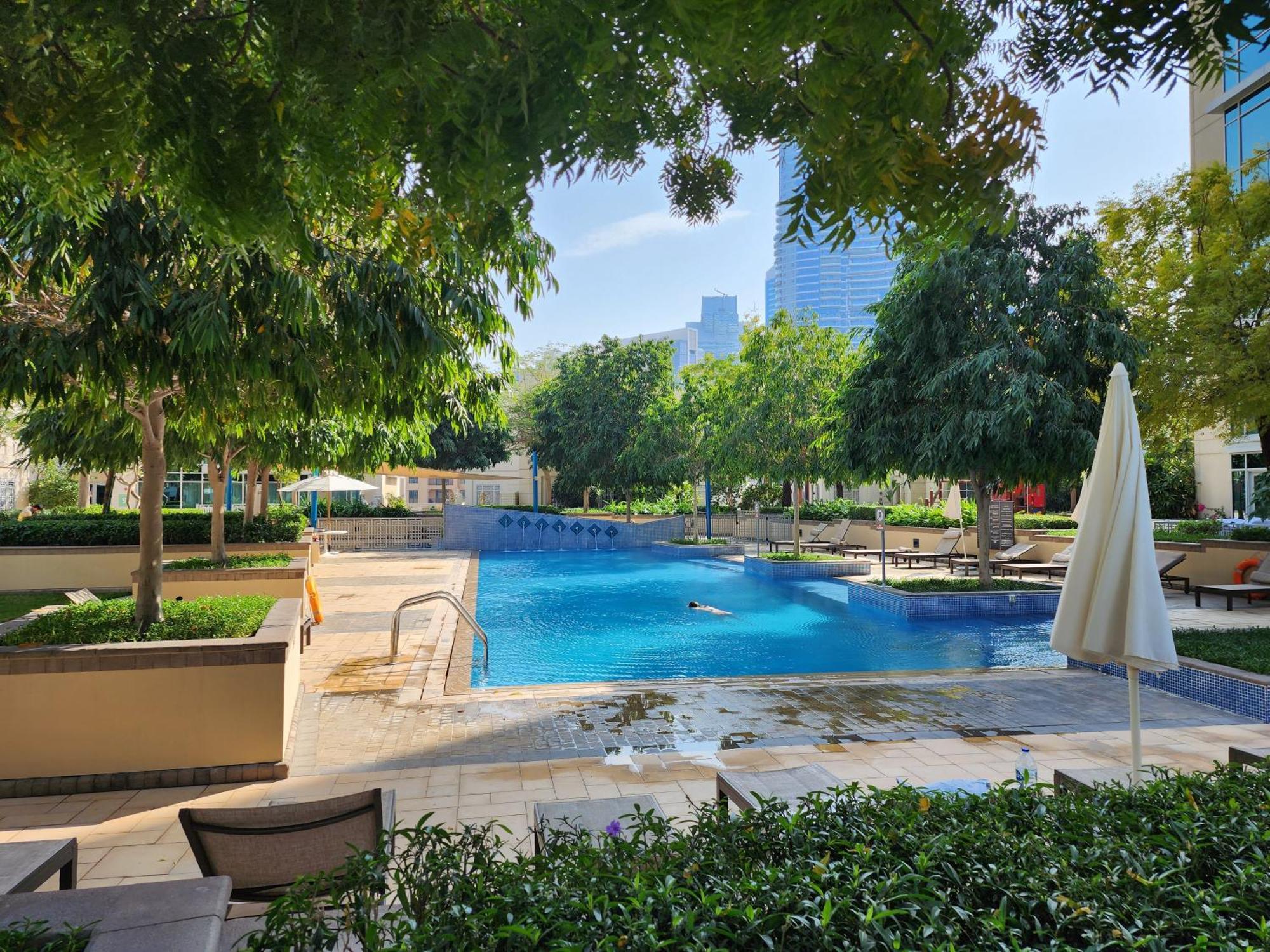 Apartamento Downtown Oasis, Burj Khalifa Views, Luxury Amenities Dubái Exterior foto