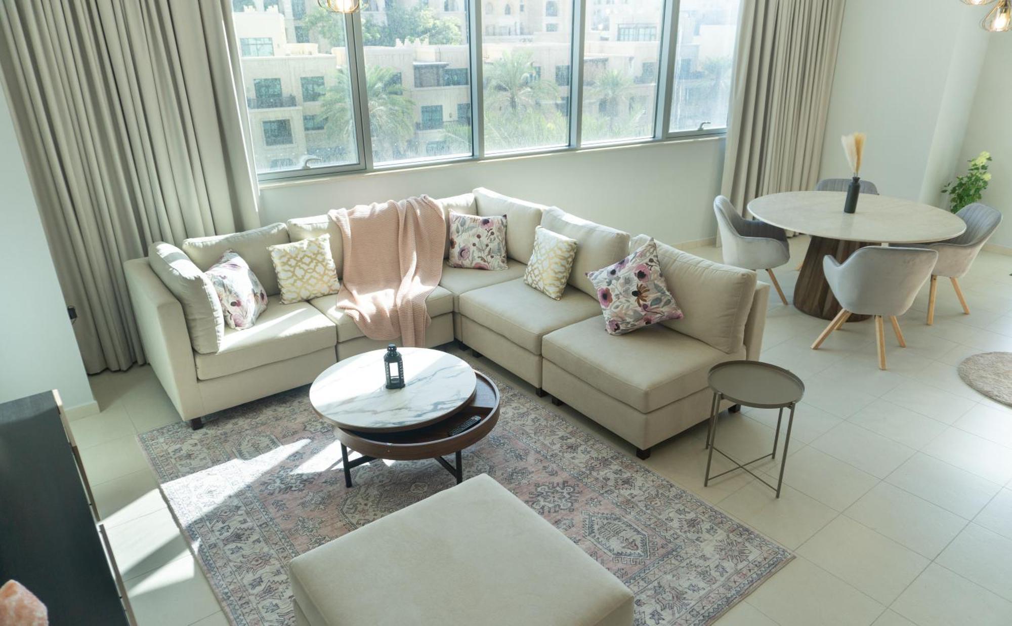 Apartamento Downtown Oasis, Burj Khalifa Views, Luxury Amenities Dubái Exterior foto