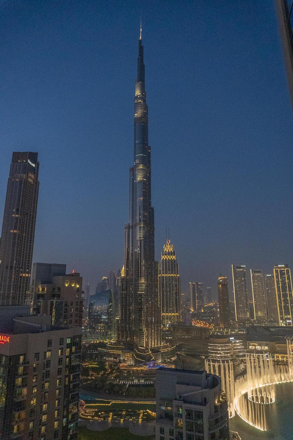 Apartamento Downtown Oasis, Burj Khalifa Views, Luxury Amenities Dubái Exterior foto